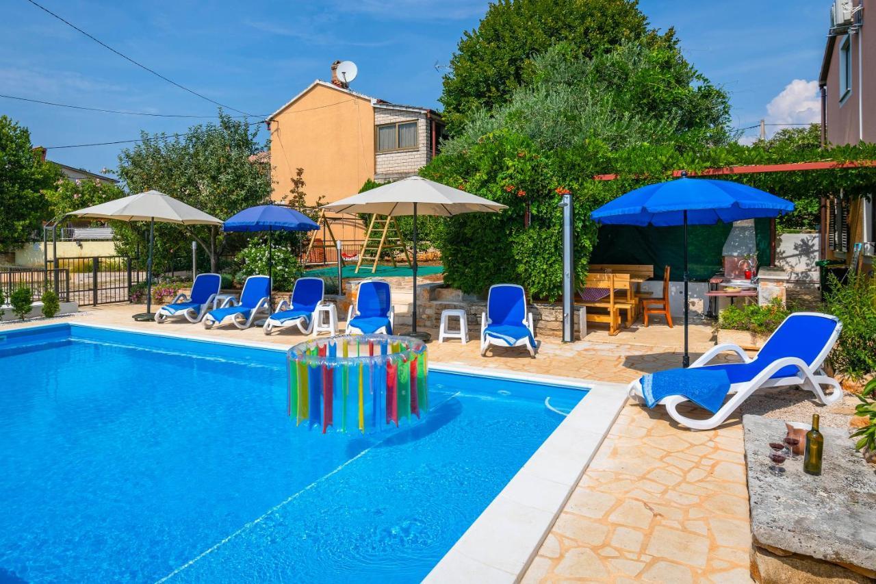 Villa Margerita With Private Pool, Yard And Parking Kastelir Ngoại thất bức ảnh