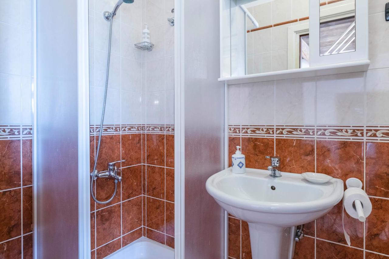 Villa Margerita With Private Pool, Yard And Parking Kastelir Ngoại thất bức ảnh