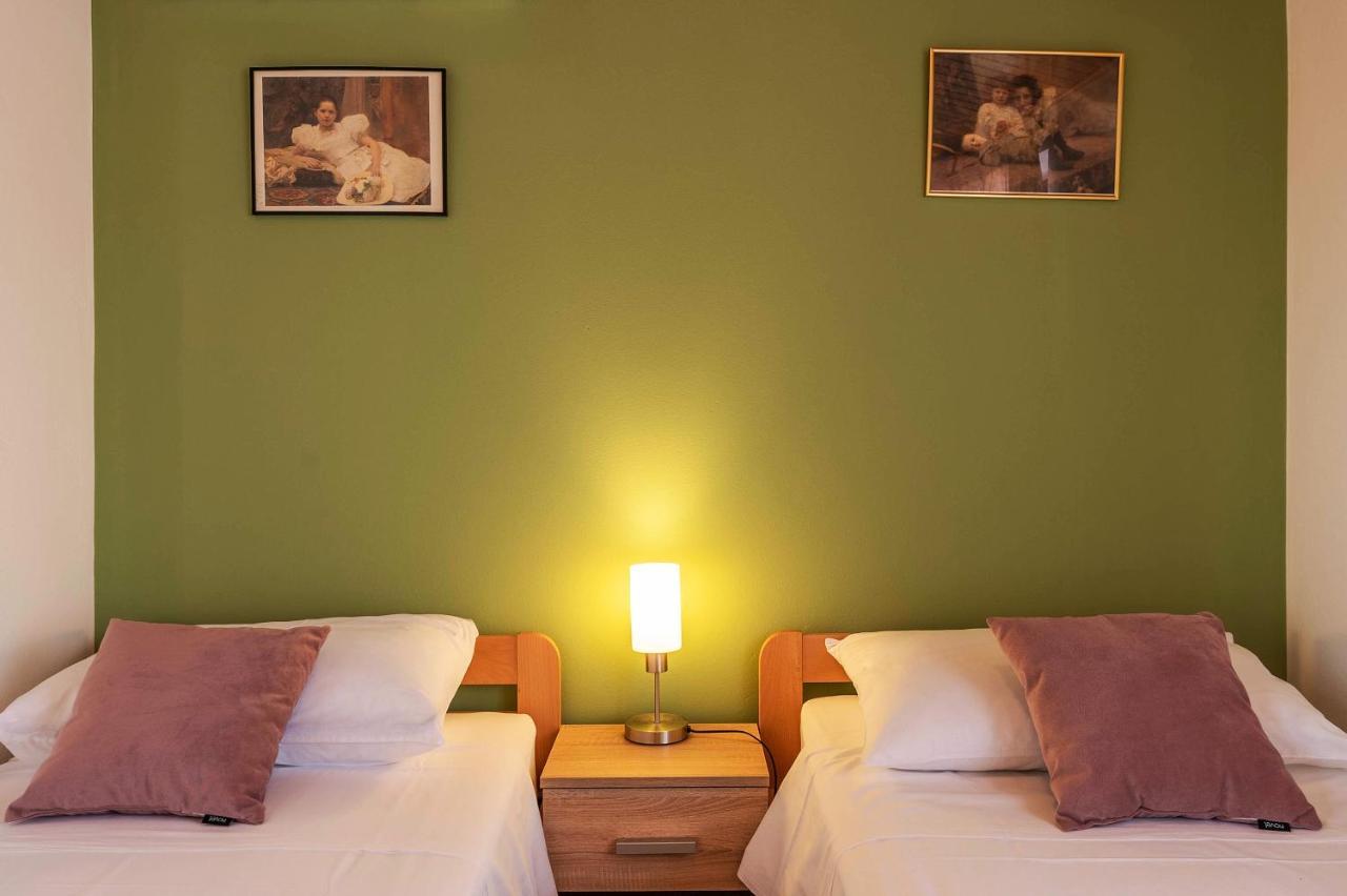 Villa Margerita With Private Pool, Yard And Parking Kastelir Ngoại thất bức ảnh