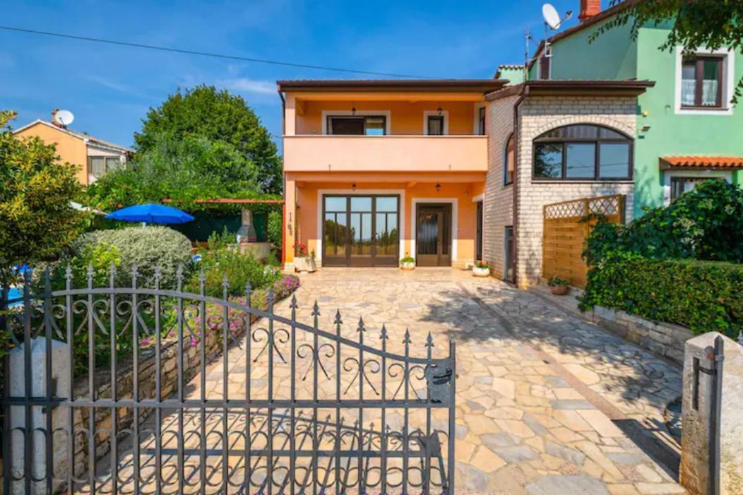 Villa Margerita With Private Pool, Yard And Parking Kastelir Ngoại thất bức ảnh